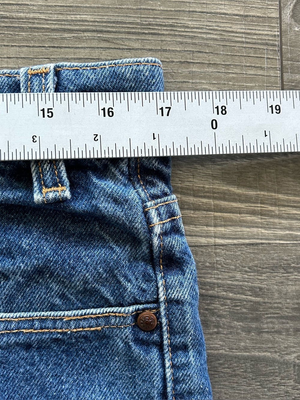 VTG Levi’s 530 Regular Fit Jeans Brown Tab USA
Men’s 36x29 
Actual 34x30
Blue - Picture 10 of 11
